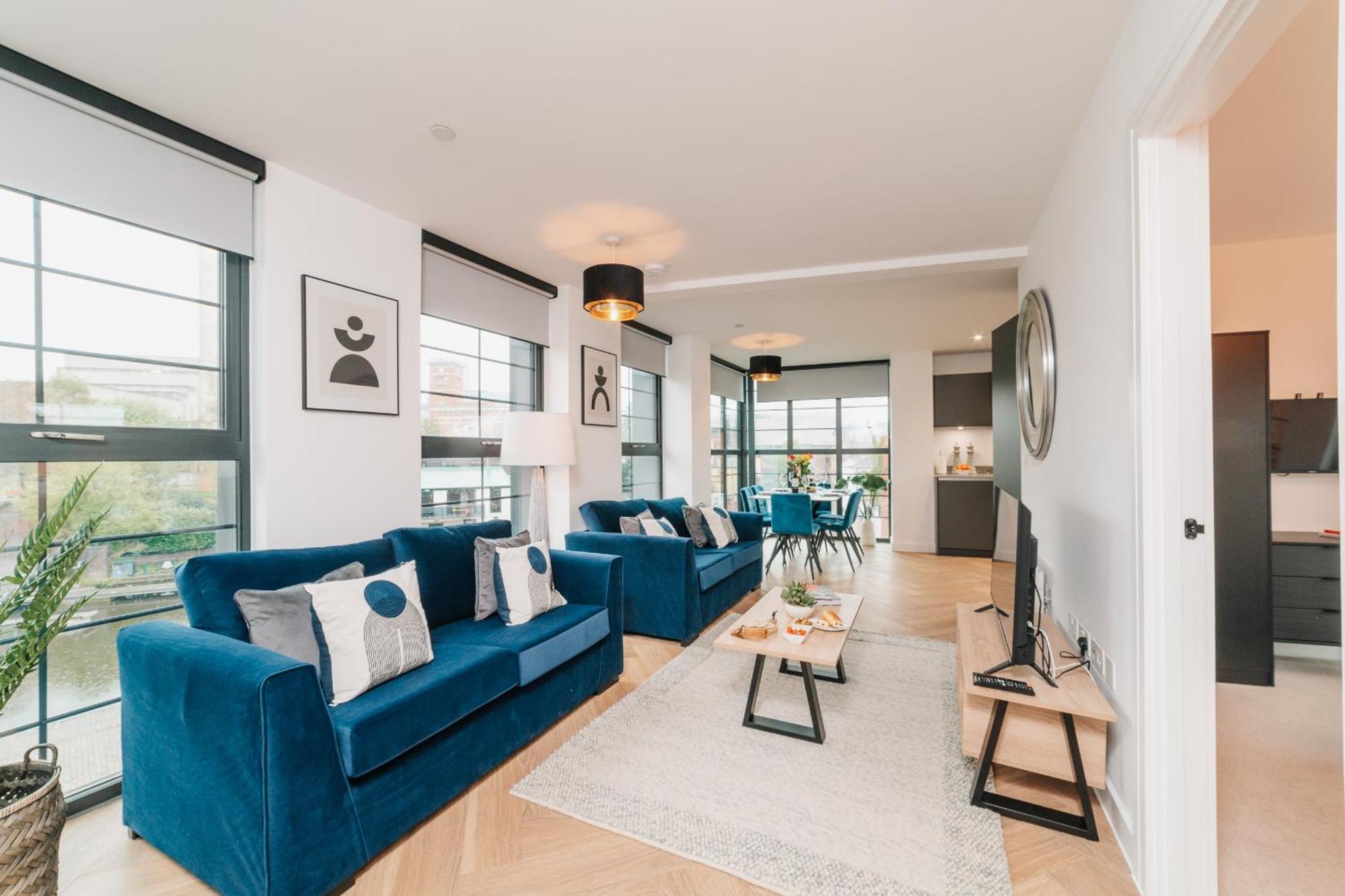 Luxury City & Canal View Stylish Pad, Family, Contractors, Fast Wifi Birmingham Dış mekan fotoğraf